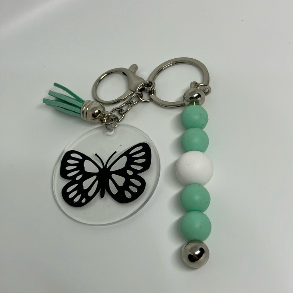 Beaded rod keychain